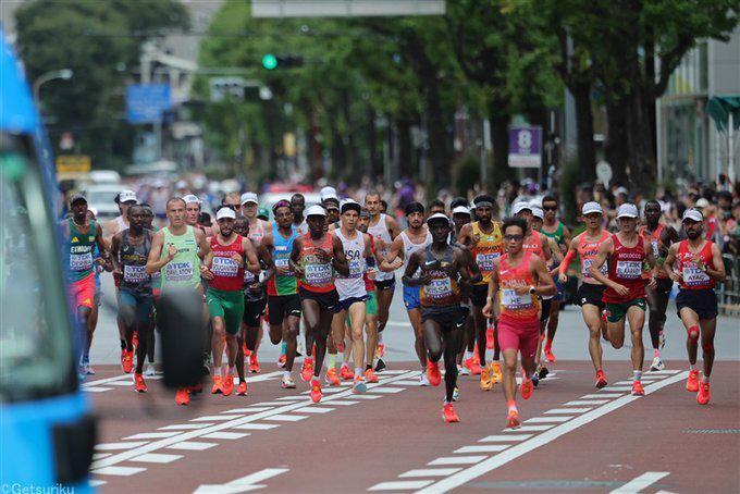 世界纪录由, 选手跑得非, 德国选手彼 世界纪录由, 选手跑得非, 德国选手彼