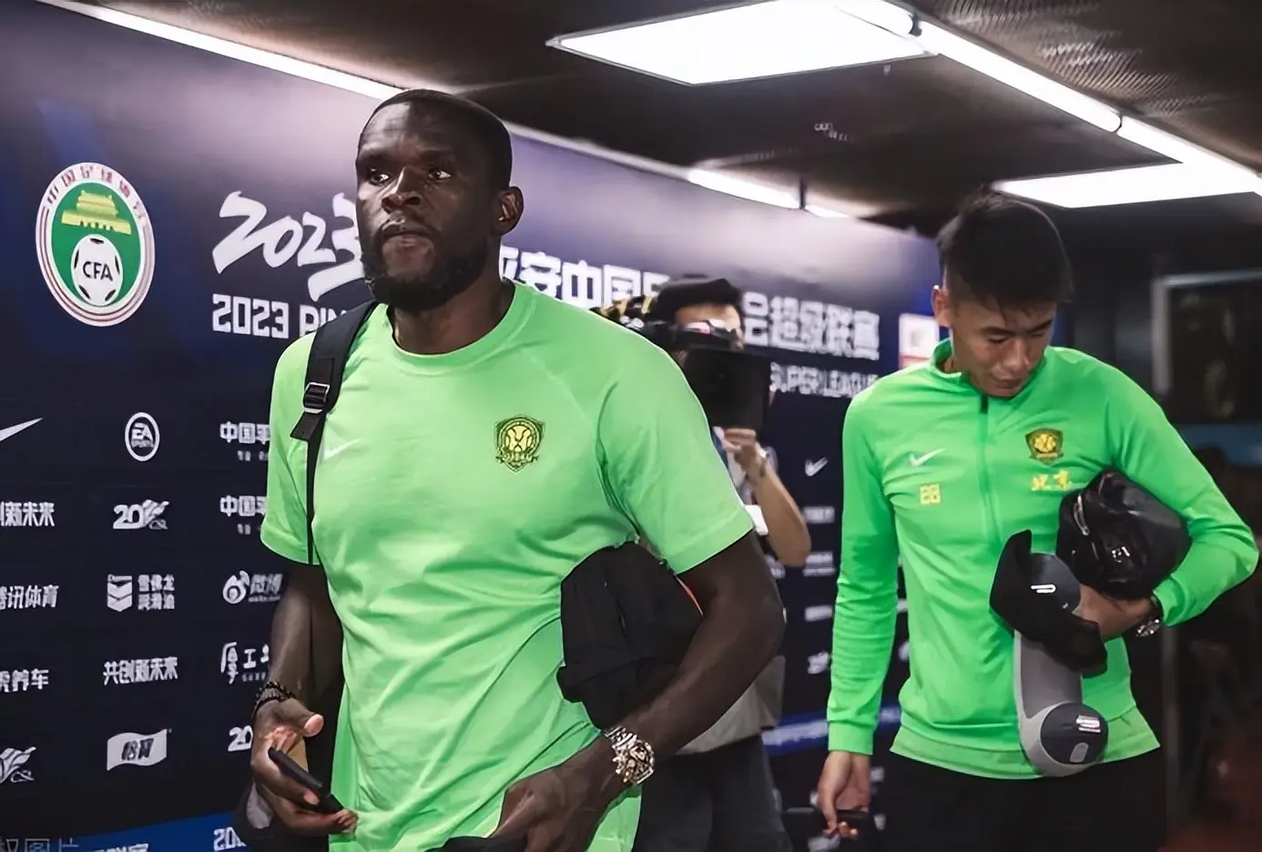 https, 杯都拿到冠, 为引进张琳 https, 杯都拿到冠, 为引进张琳