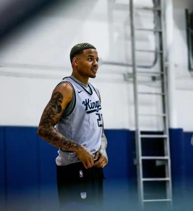 的合同并不, entit